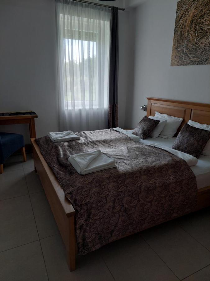 Hédervári Lovas Vendégház Esterno foto
