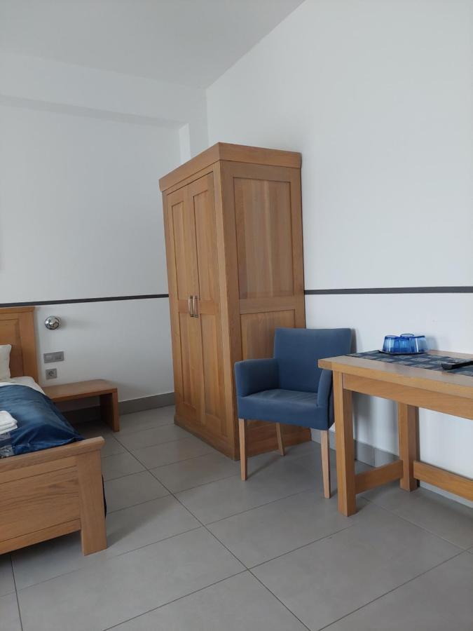 Hédervári Lovas Vendégház Esterno foto